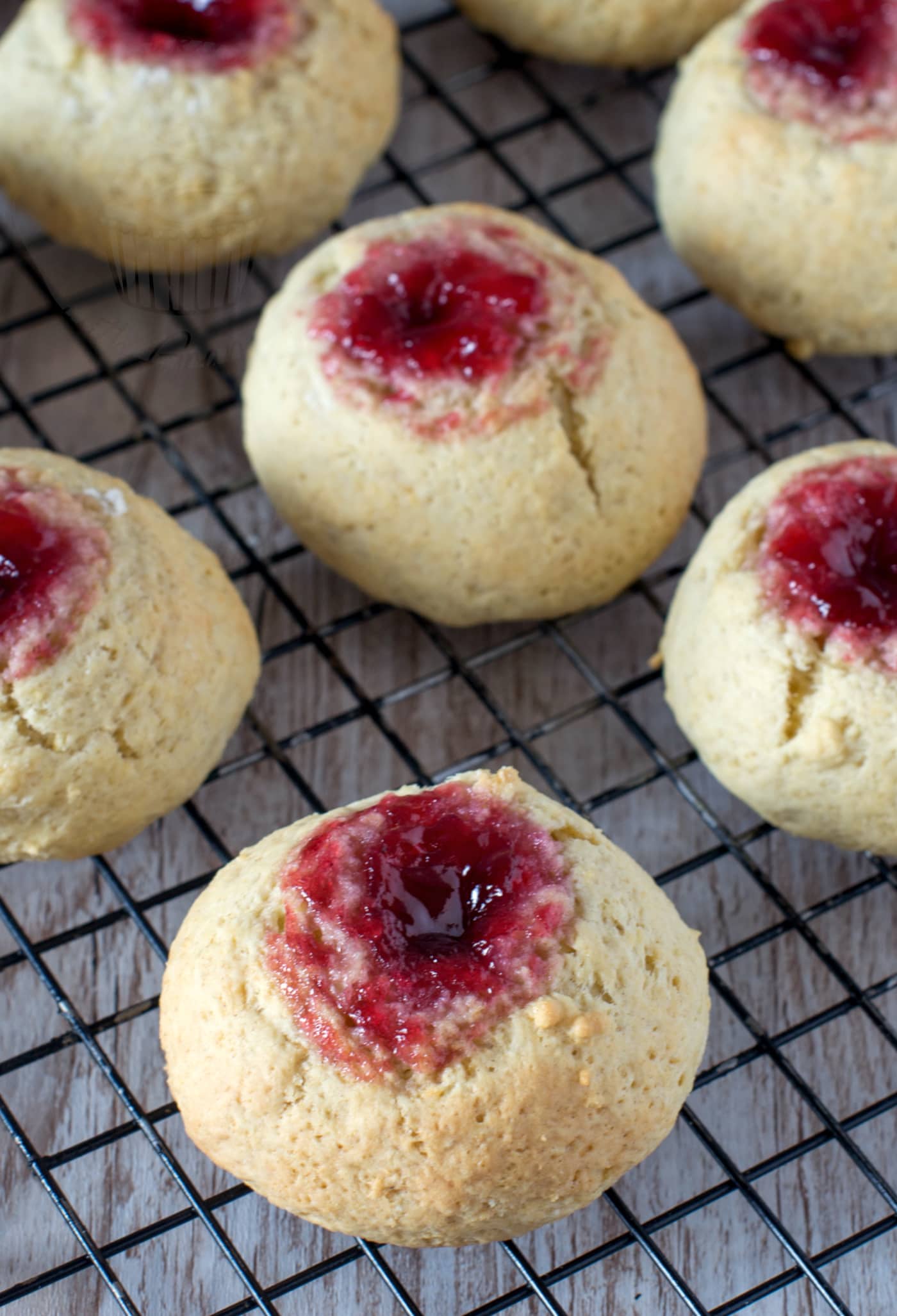 Raspberry Jam Buns recipe from Baking with Granny. Traditional Scottish recipe for delicious Rasp Buns.