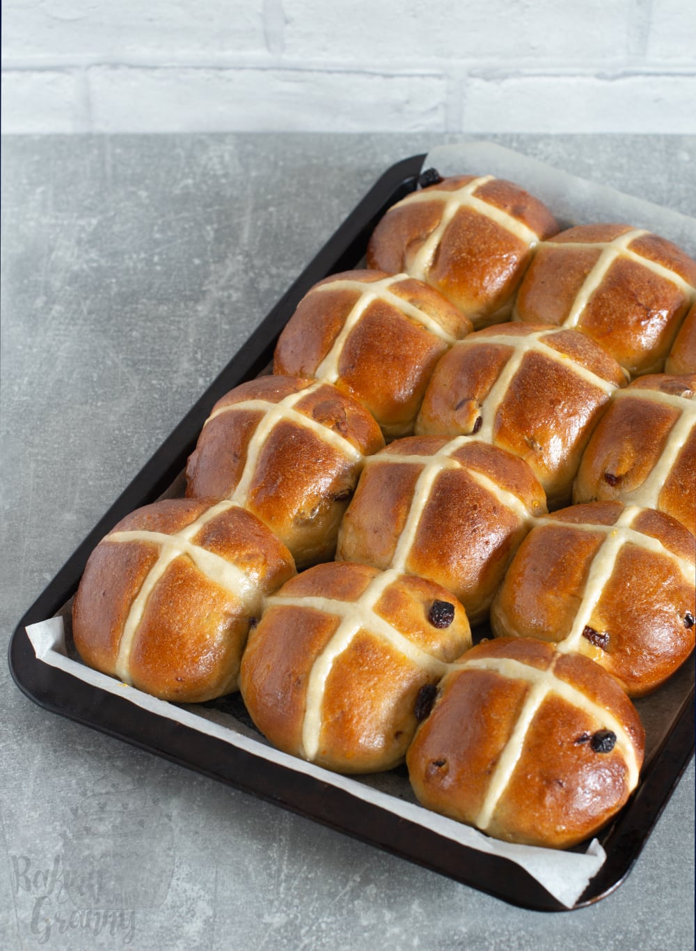 Hot Cross Buns recipe from Baking with Granny. Easy, traditional, homemade hot cross buns.
