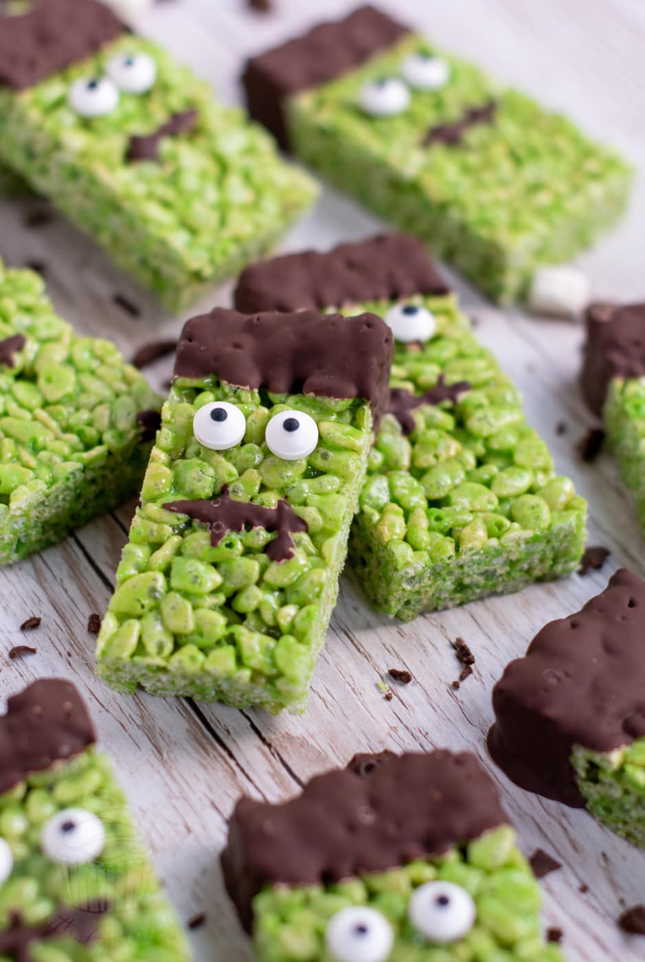 Monster Rice Crispy Squares traybake