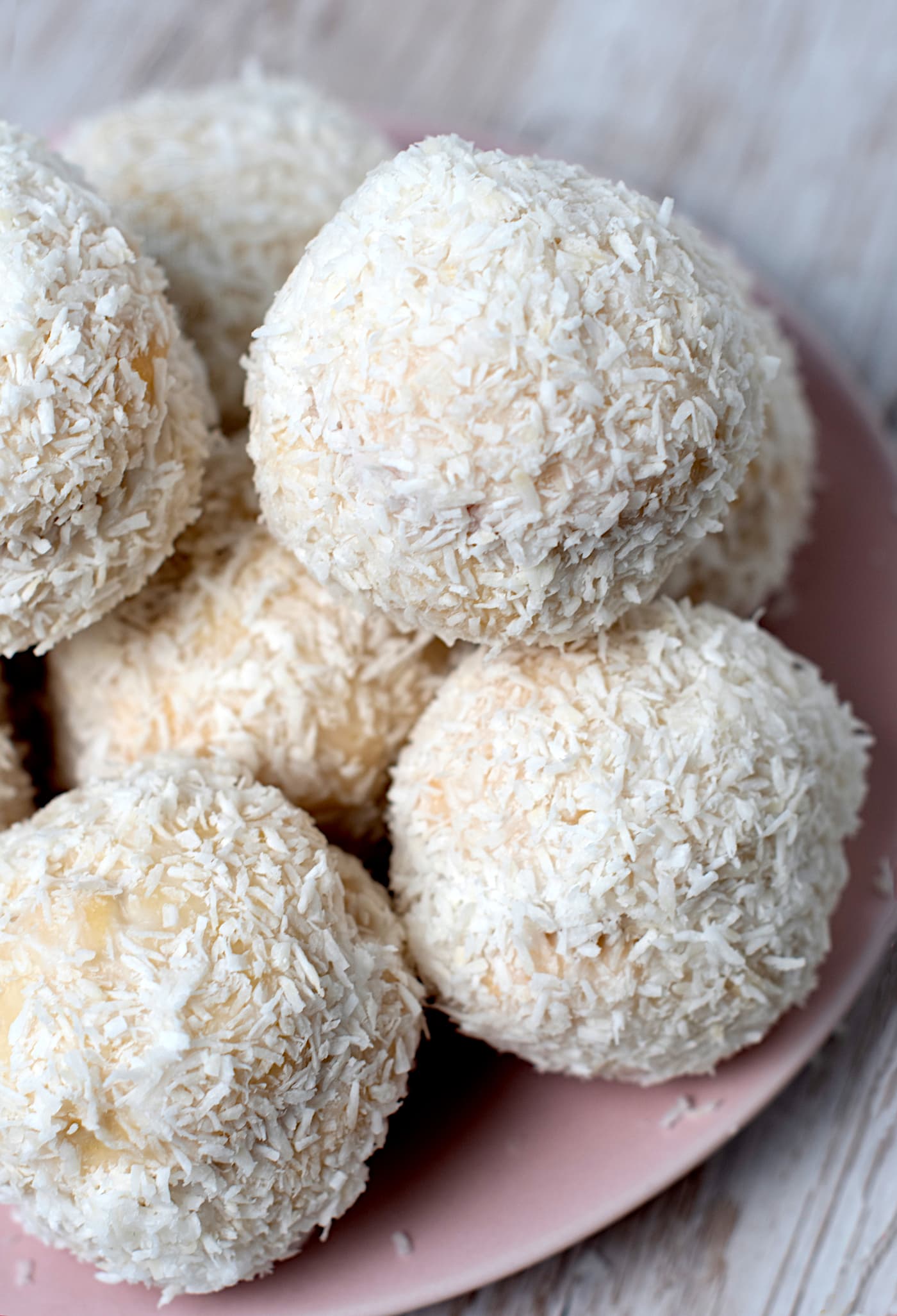What are Scottish Snowballs? How to make Scottish Snowballs? UK recipe from Baking with Granny.